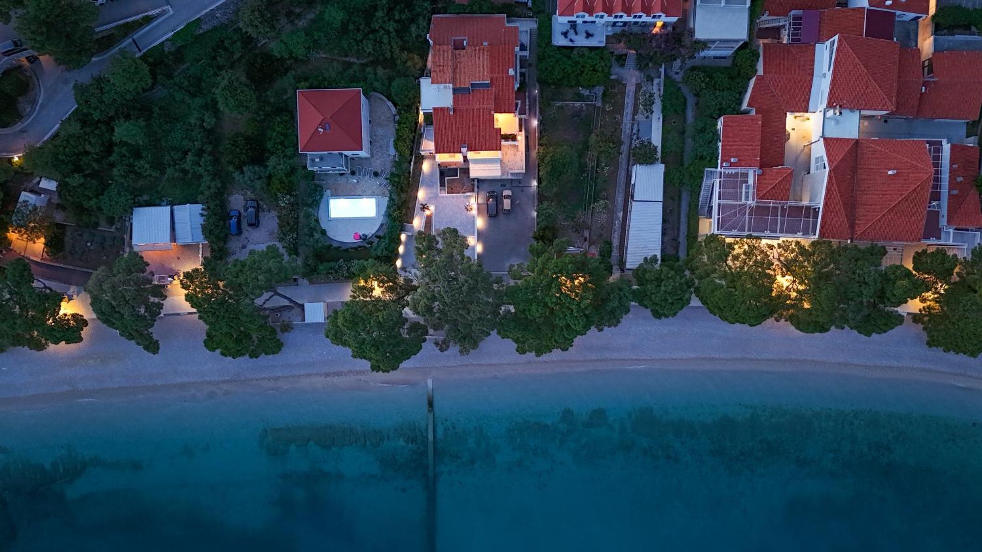 Apartment Seafront Marija Brela